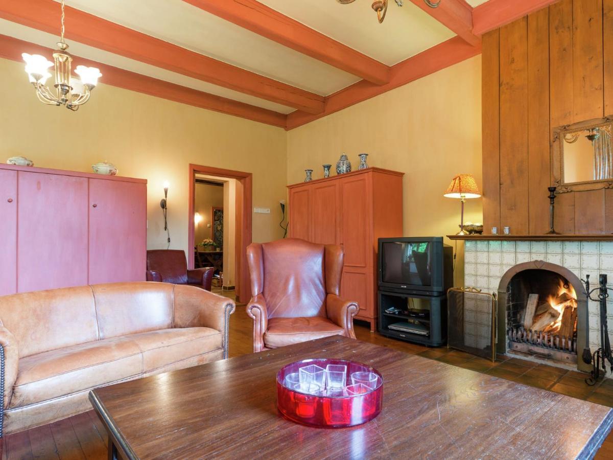Quietly Located Farmhouse With Sauna And Hot Tub Balkbrug ภายนอก รูปภาพ
